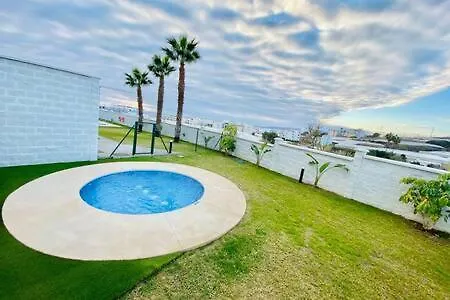 Apartment Shr028 Marinsa 2 Bedroom And 2 Bathroom *